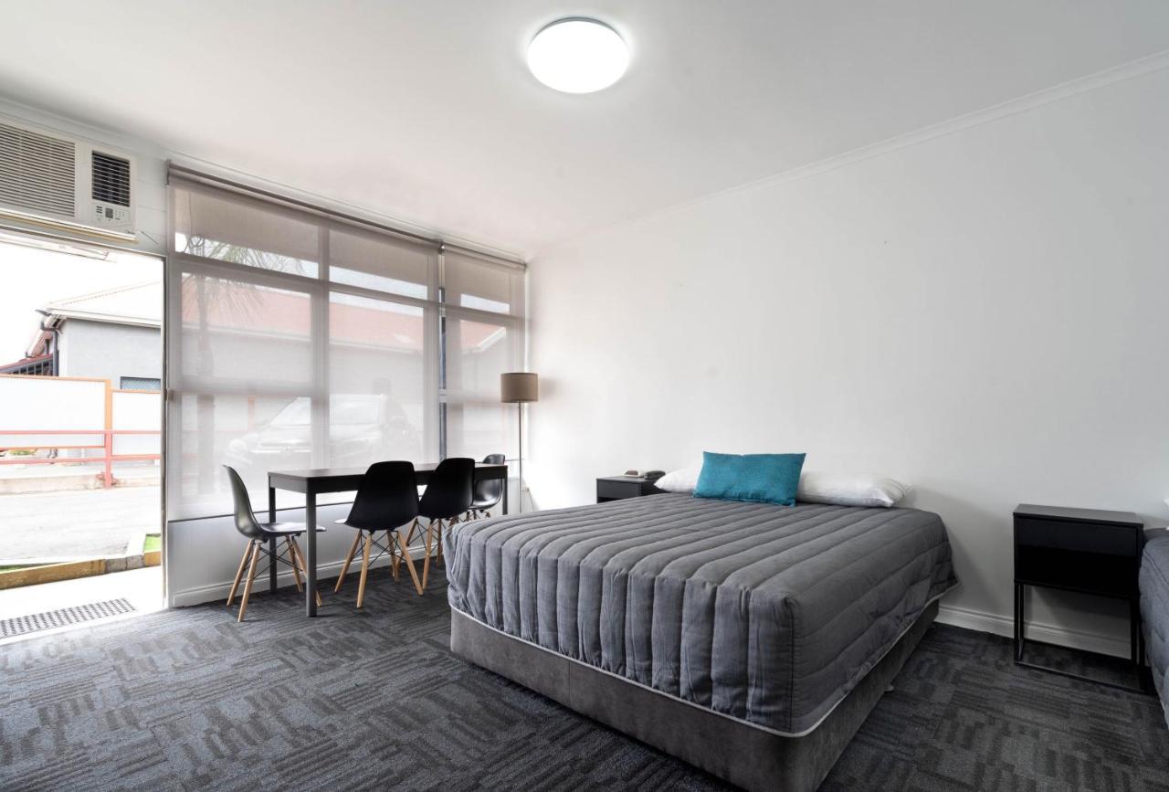City West Motel Аделейд Екстериор снимка