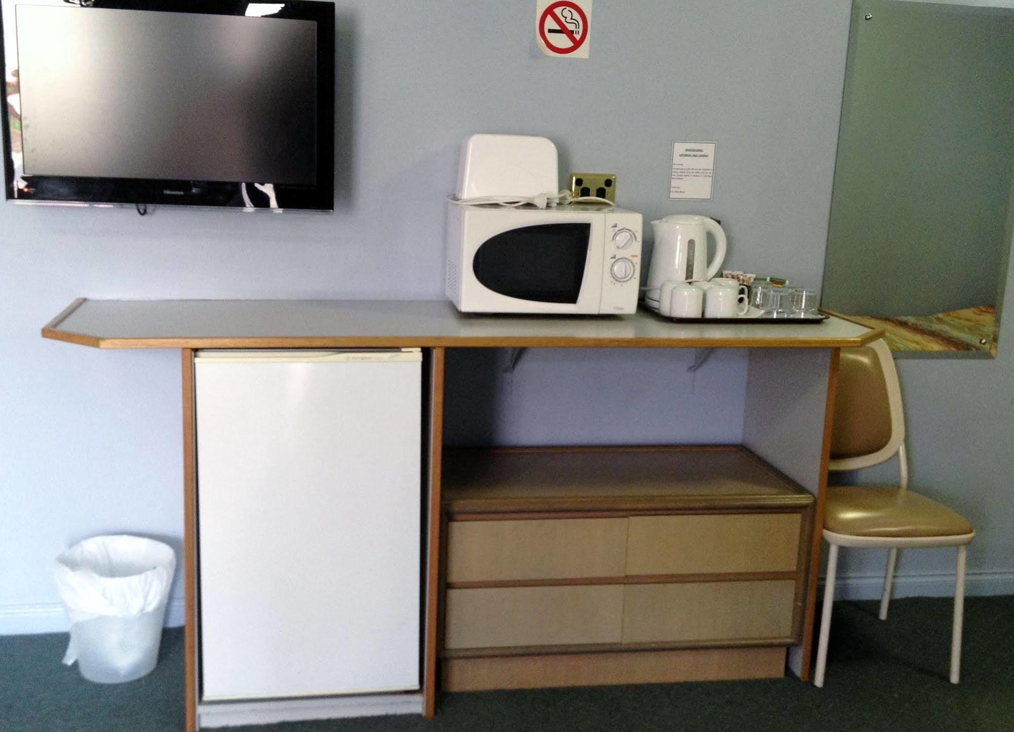 City West Motel Аделейд Екстериор снимка