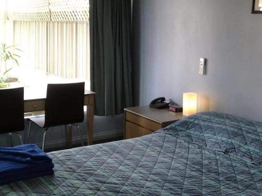 City West Motel Аделейд Екстериор снимка